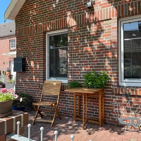 Burghaus 5 Apartment Greetsiel Exterior photo